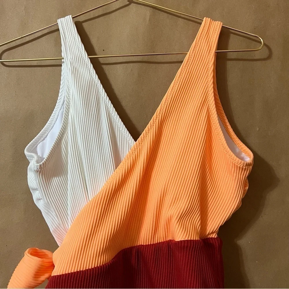 Cupshe | NWT Colorblock Wrap Side Tie One Piece Swimsuit Size M